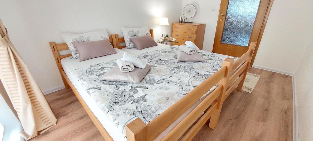 Mb Deluxe Apartment Високо Екстериор снимка