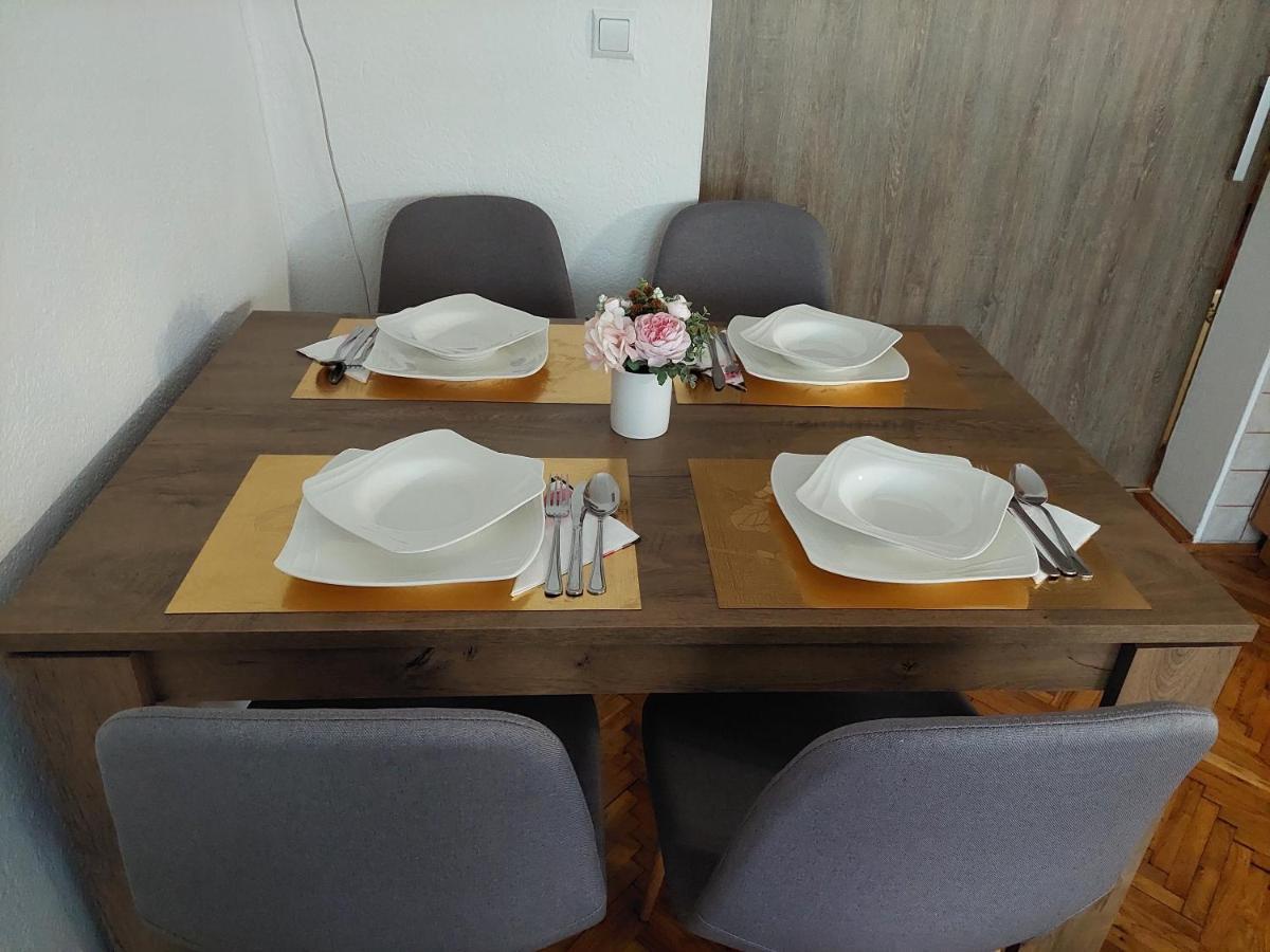 Mb Deluxe Apartment Високо Екстериор снимка