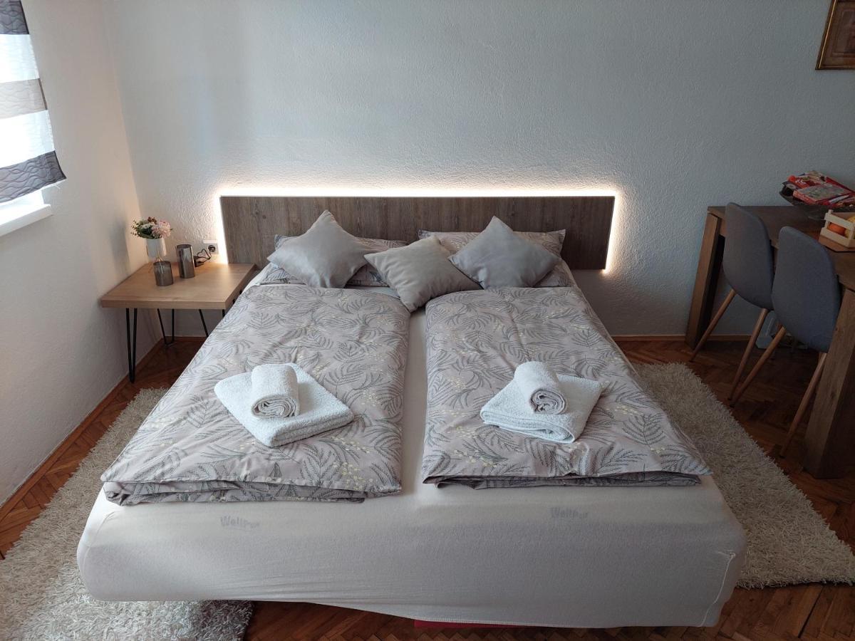 Mb Deluxe Apartment Високо Екстериор снимка